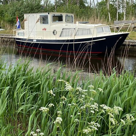 Boat Ella - Kamperen Op Het Water -Niet Om Mee Te Varen -Read Host Profile-Lees Hostprofiel Jutrijp Exteriör bild